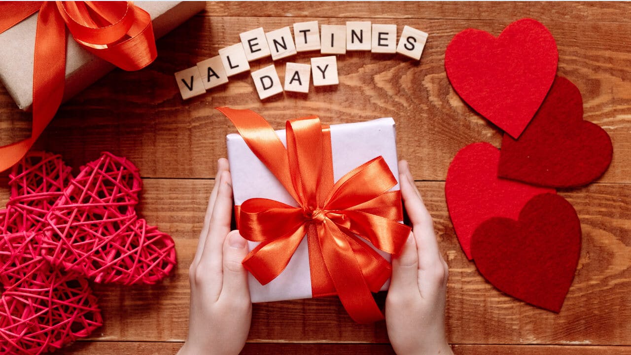 Valentine’s Day Gift Guides by Personality